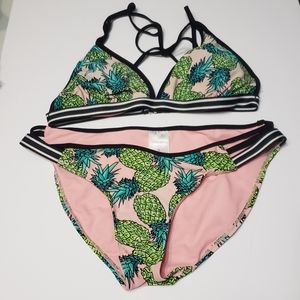 Xhilaration Bikini 2-piece pineapple Swimsuit Sz M